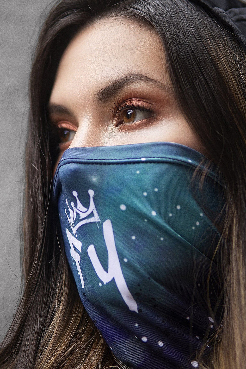  Hooded Jacket With Built In Mask